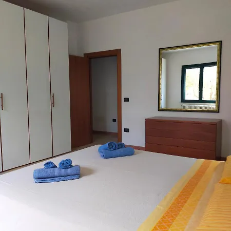 בית נופש Casa Miclari