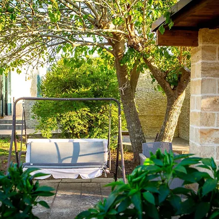 بيت للعطل Casa Miclari