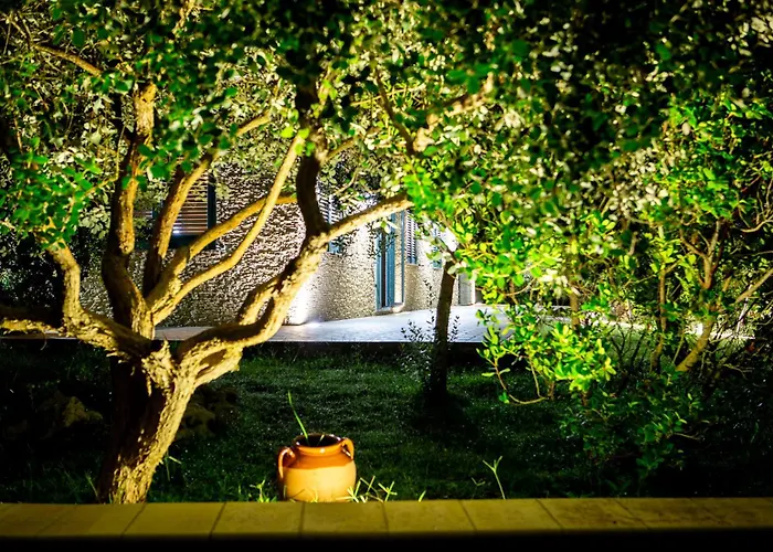 Casa Miclari Feriehus